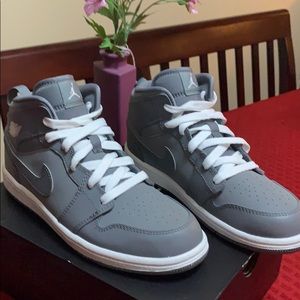 Kids Jordan 1 MID BP - Offers Accepted😁😁